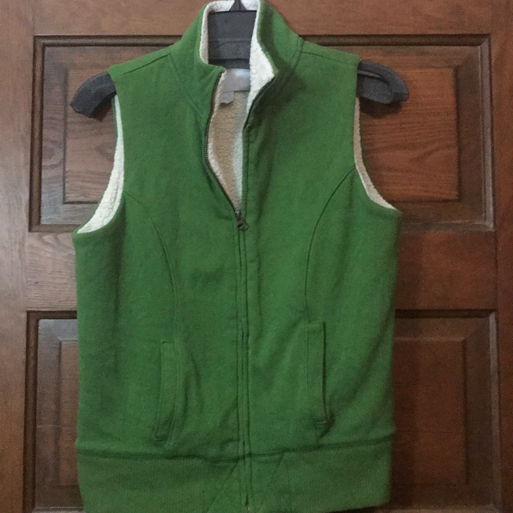 FINAL! Must go by 8/15 Old Navy Sherpa Vest